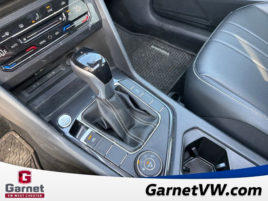 Certified 2024 Volkswagen Tiguan SE w/ Panoramic Sunroof Package image 21