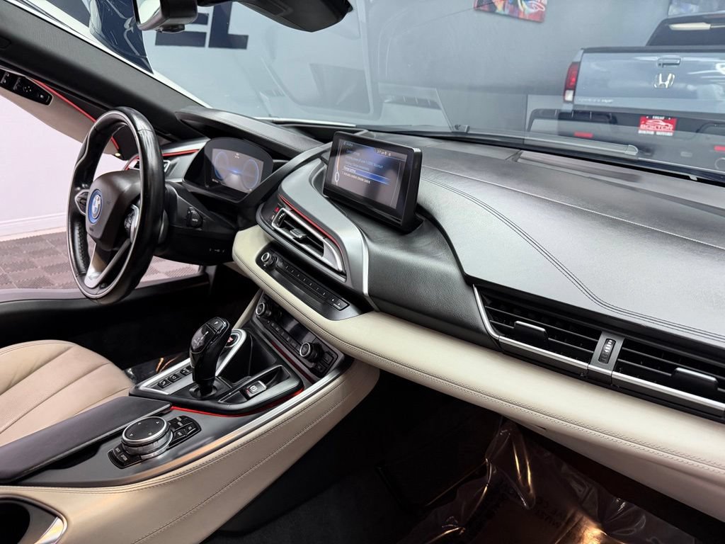 Used 2015 BMW i8 AWD/4WD image 39