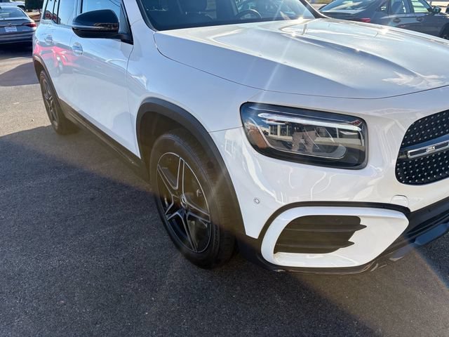 Used 2025 Mercedes-Benz GLB 250 image 23