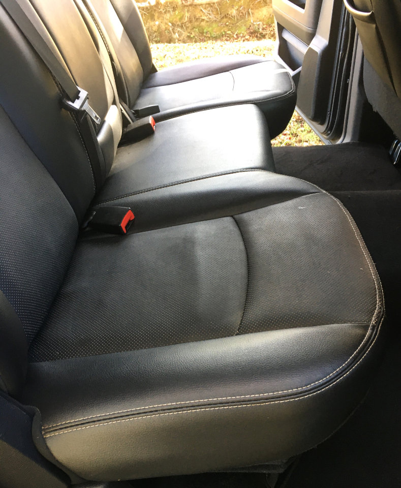 Used 2016 RAM 1500 Laramie w/ Convenience Group image 19