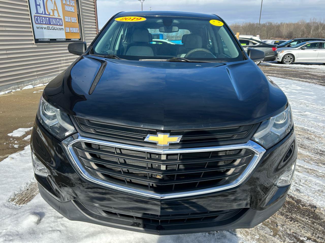 Used 2019 Chevrolet Equinox LS FWD image 2