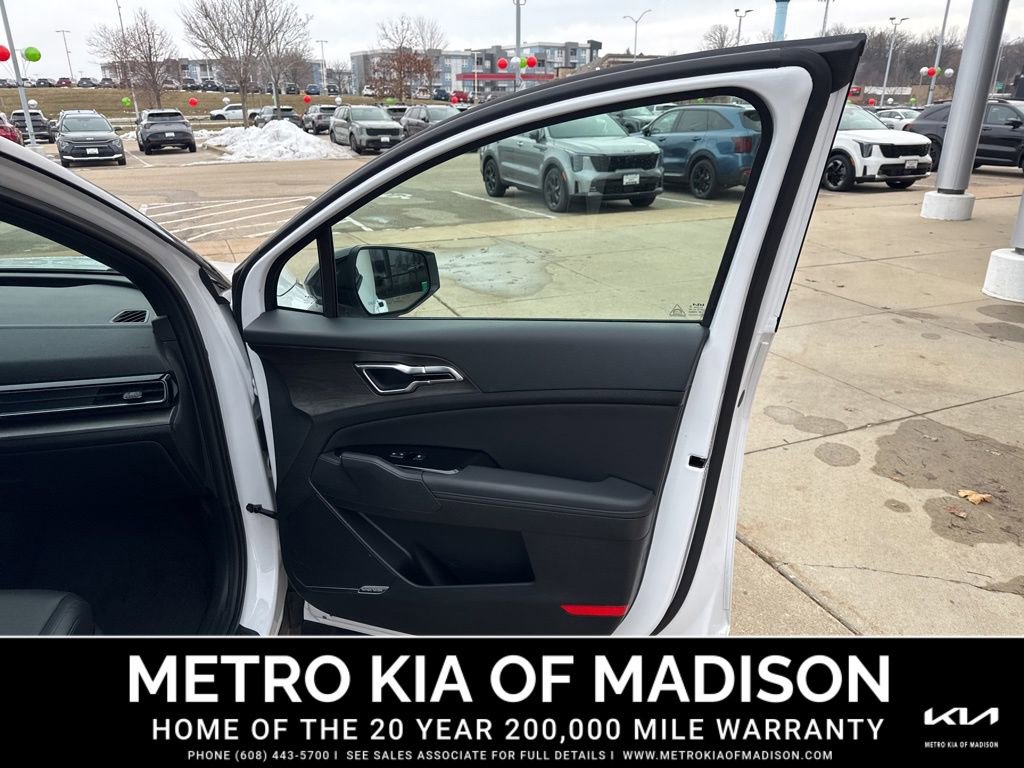 Used 2025 Kia Sportage X-Pro Prestige image 39