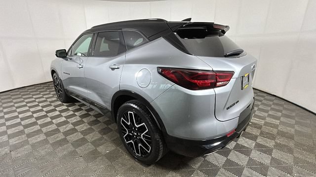 Used 2023 Chevrolet Blazer RS AWD/4WD image 4