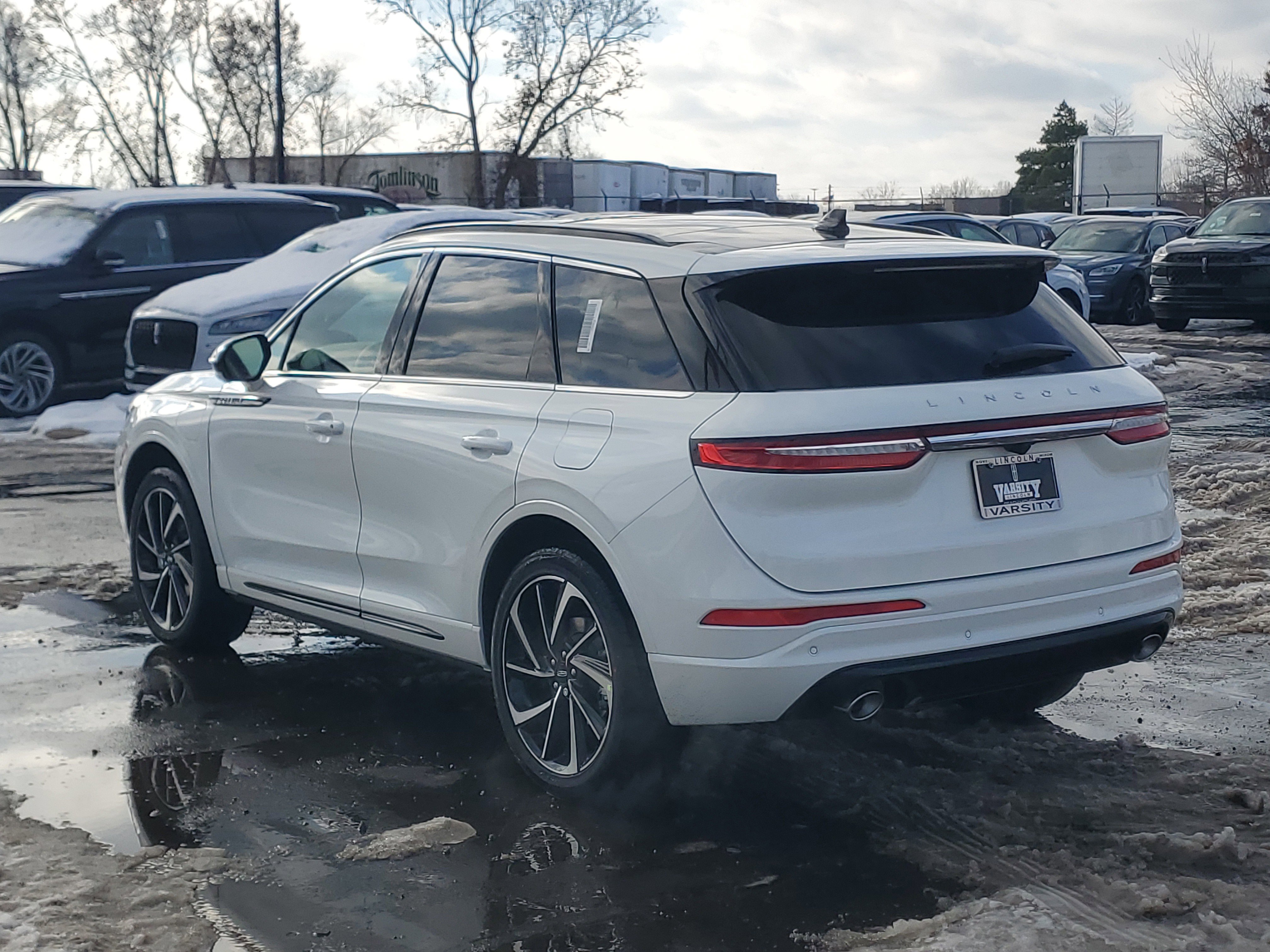 New 2026 Lincoln Corsair Grand Touring image 3