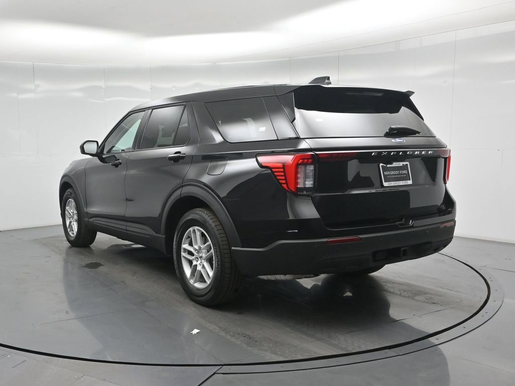 New 2026 Ford Explorer Active image 26
