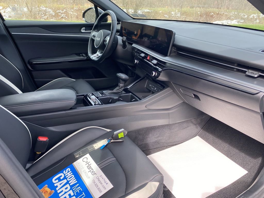 Certified 2025 Kia K5 GT-Line image 10