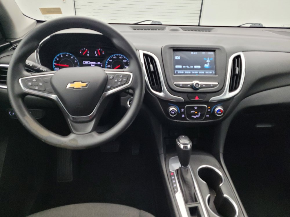 Used 2018 Chevrolet Equinox LT FWD image 22