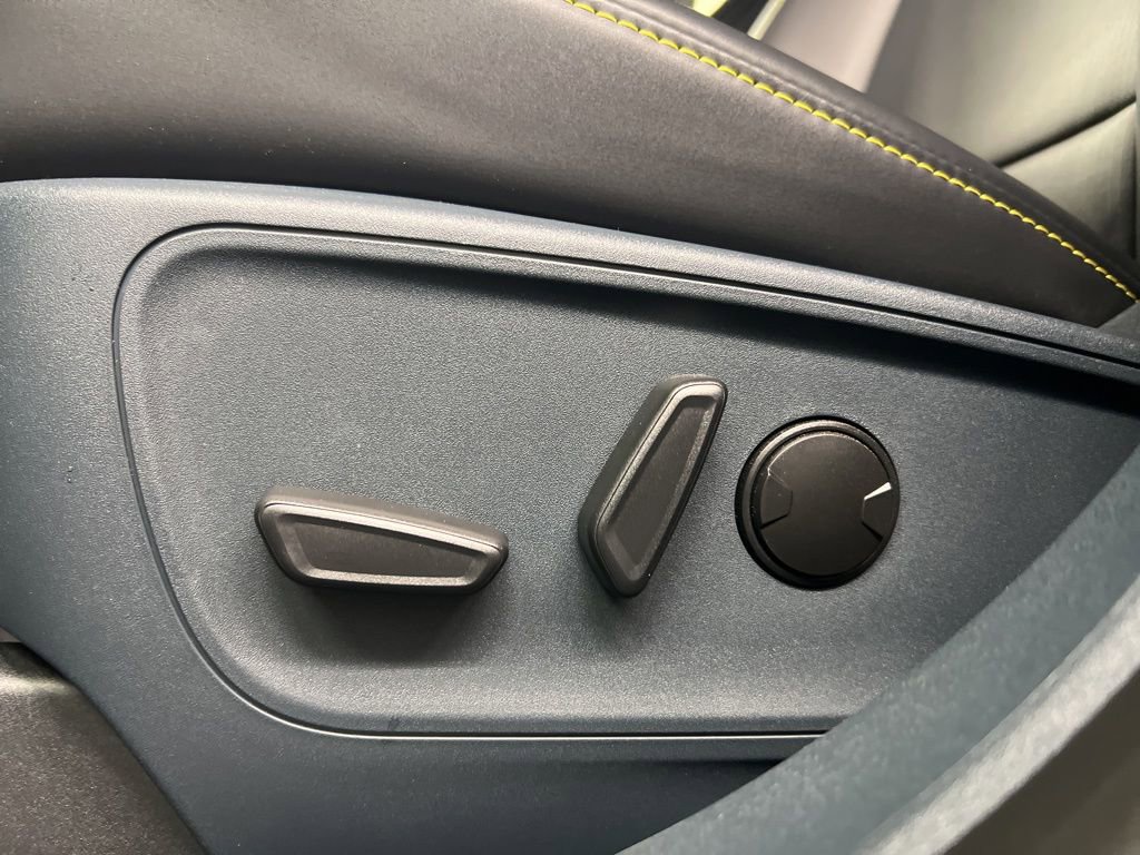 New 2026 Ford Maverick Lobo AWD/4WD image 26