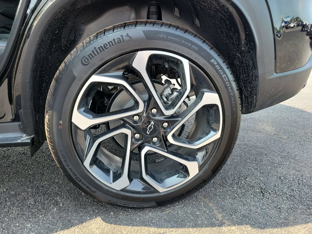 New 2026 Chevrolet Trax RS w/ Sunroof Package FWD image 33