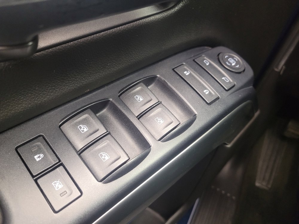 Used 2017 Chevrolet Silverado 1500 LT w/ LT Eassist Package RWD image 27