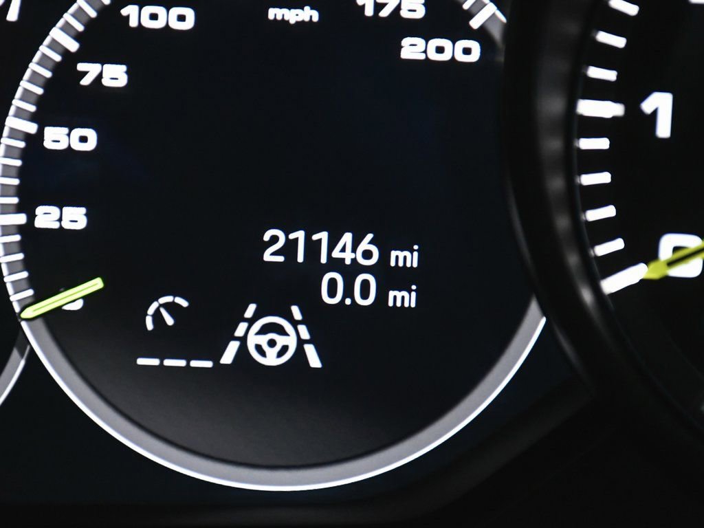 Used 2023 Porsche Cayenne Turbo S image 25