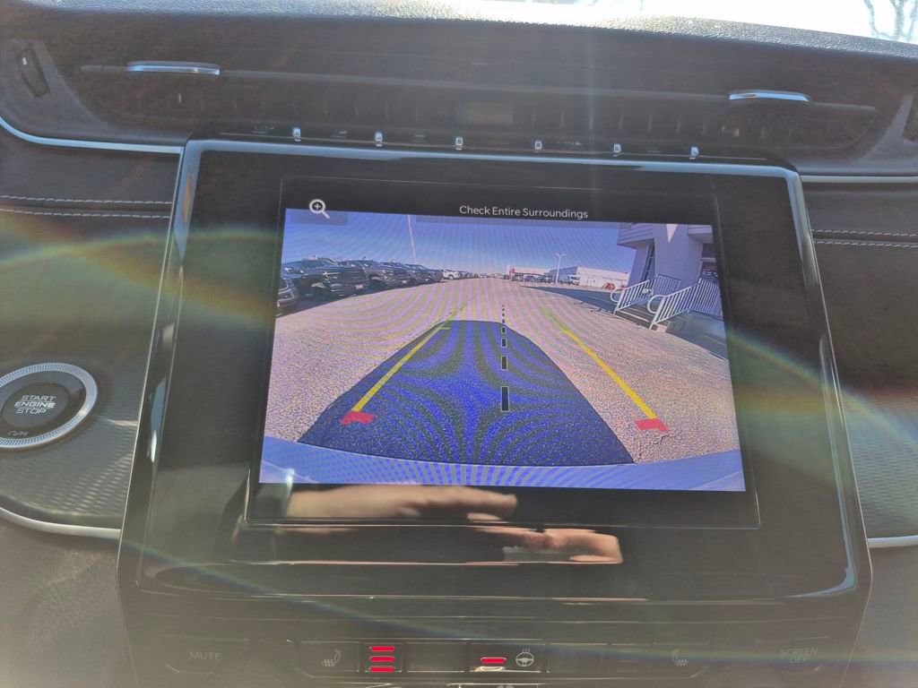 Used 2023 Jeep Grand Cherokee L Altitude image 15