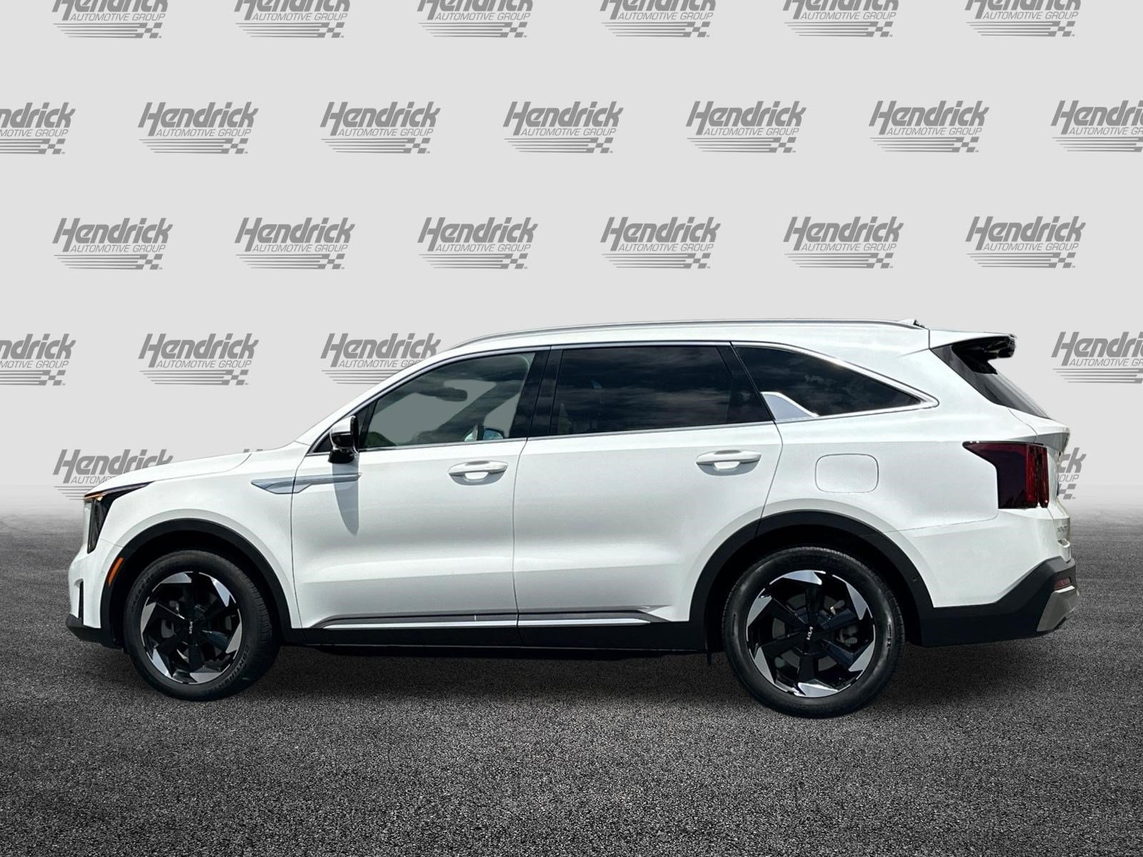 Used 2025 Kia Sorento SX Prestige AWD/4WD image 8