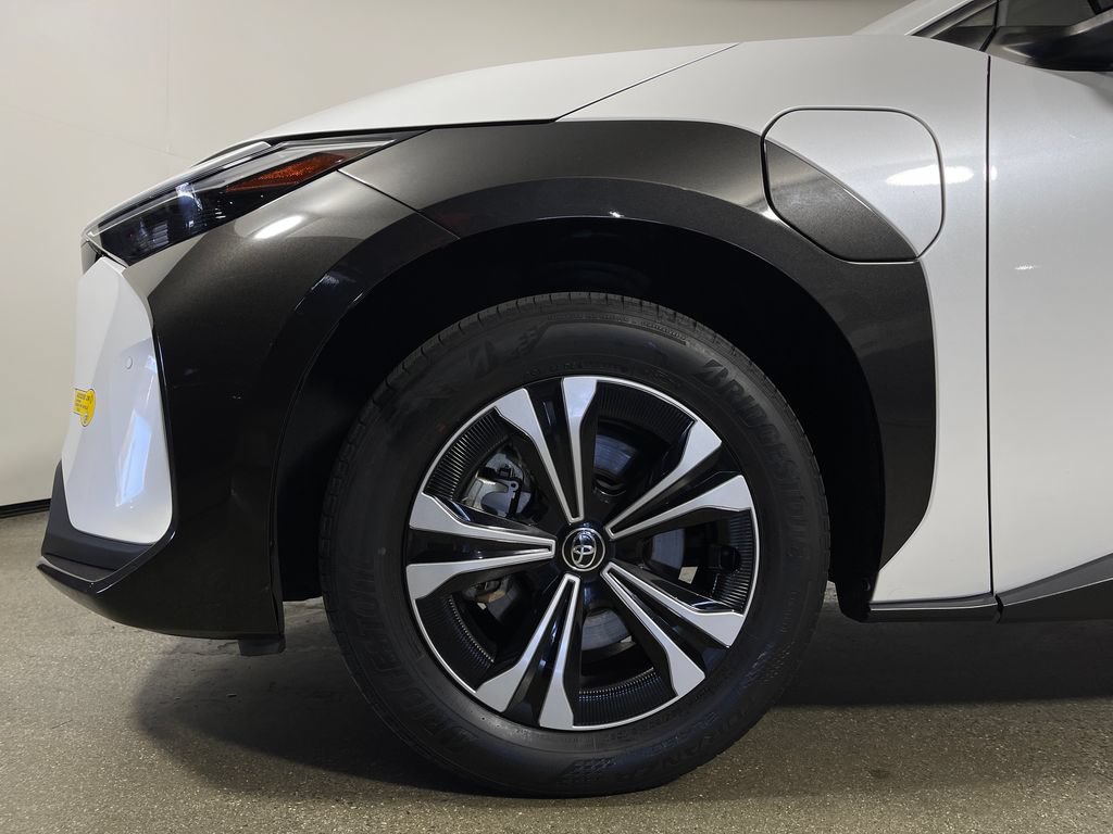 Certified 2023 Toyota bZ4X FWD image 11