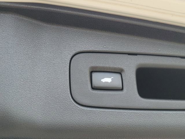 Used 2016 Honda CR-V Touring image 27