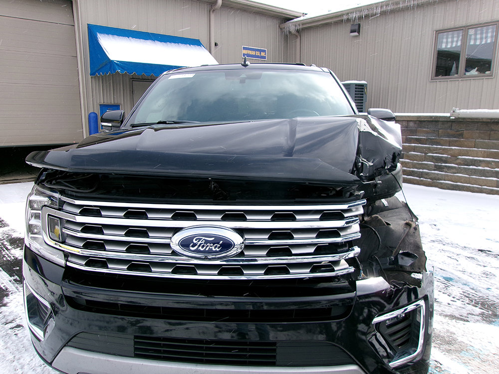 Used 2019 Ford Expedition Max Limited w/ Equipment Group 302A image 3