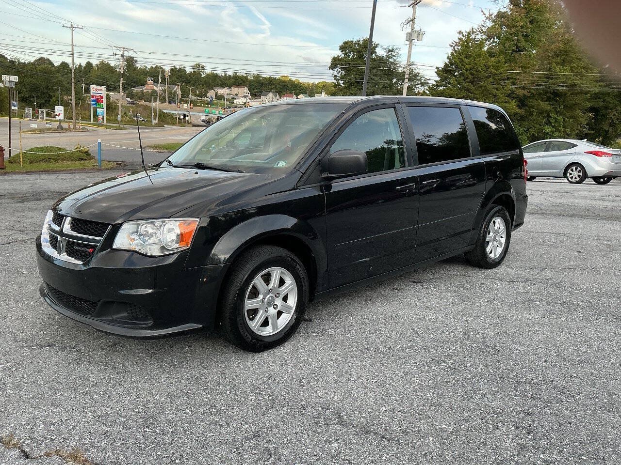 Used 2012 Dodge Grand Caravan SE