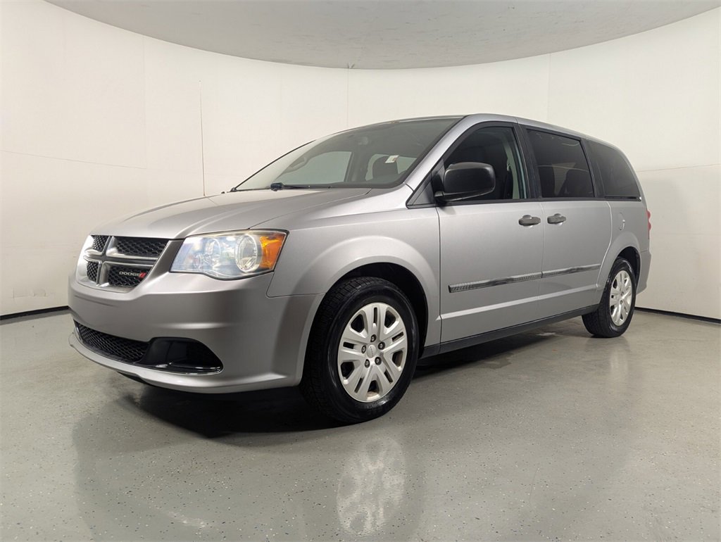 Used 2015 Dodge Grand Caravan American Value Package w/ UConnect Hands-Free Group image 3