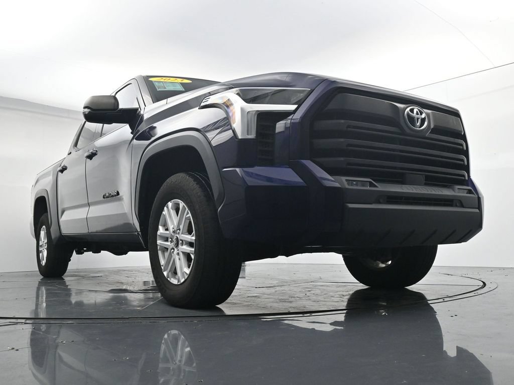 Used 2023 Toyota Tundra SR5 w/ SR5 Premium Package AWD/4WD image 28