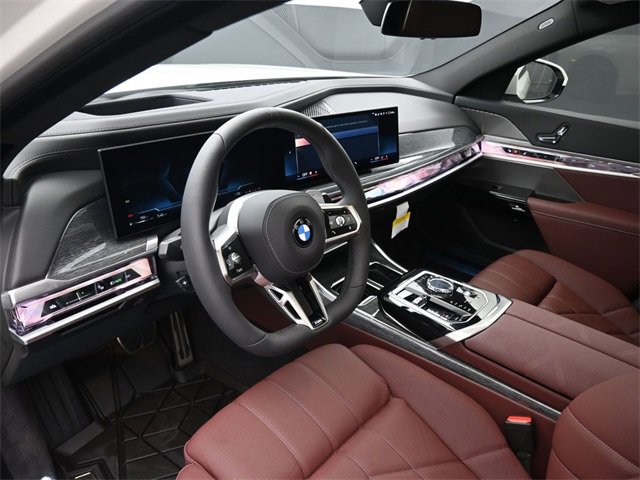 New 2025 BMW 760i xDrive w/ Executive Package image 19