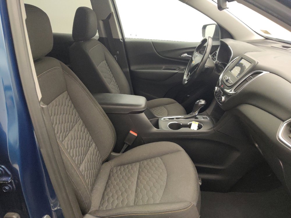 Used 2019 Chevrolet Equinox LT w/ Driver Convenience Package AWD/4WD image 21