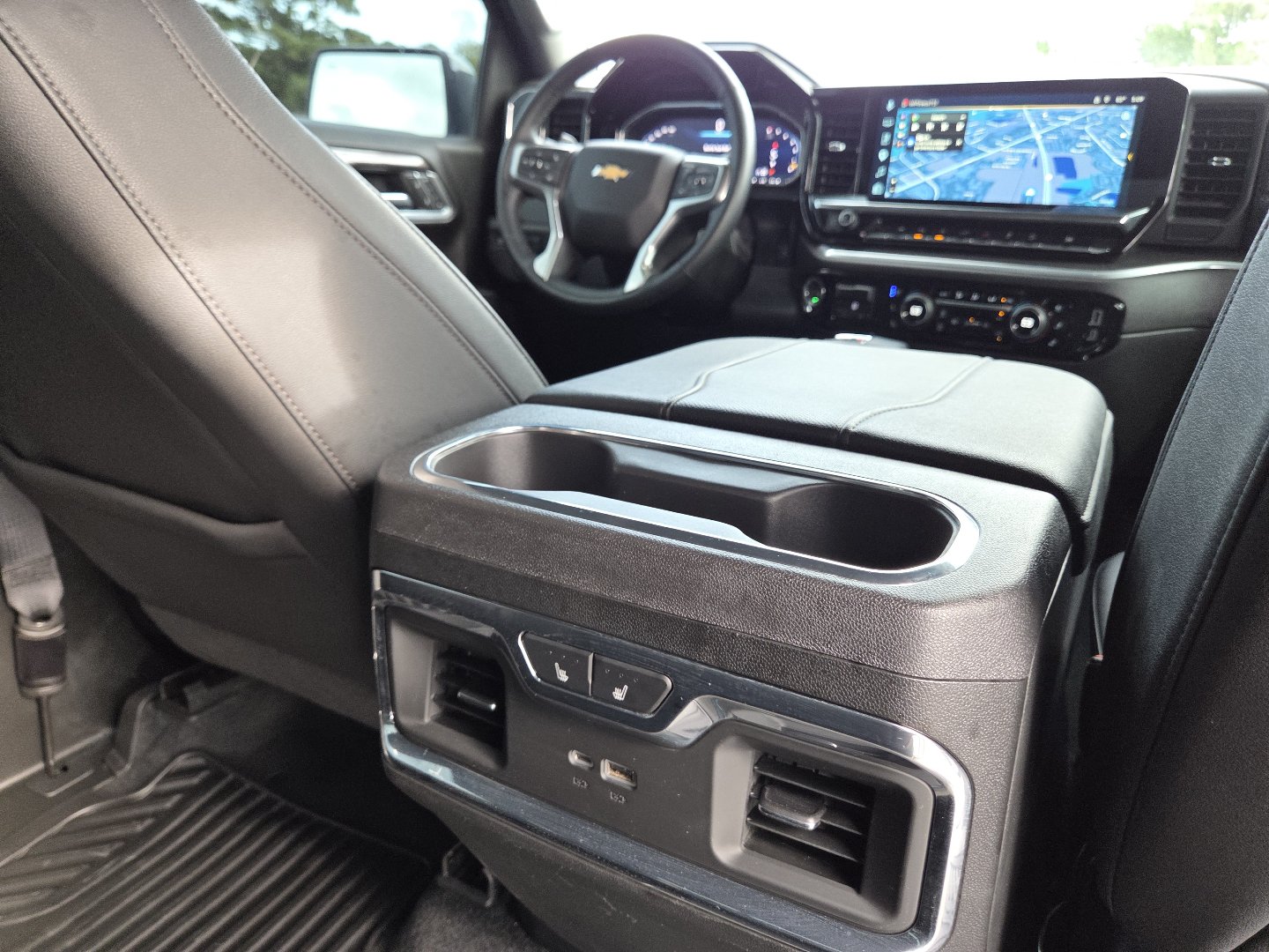 Used 2025 Chevrolet Silverado 1500 LTZ w/ Z71 Off-Road Package AWD/4WD image 26