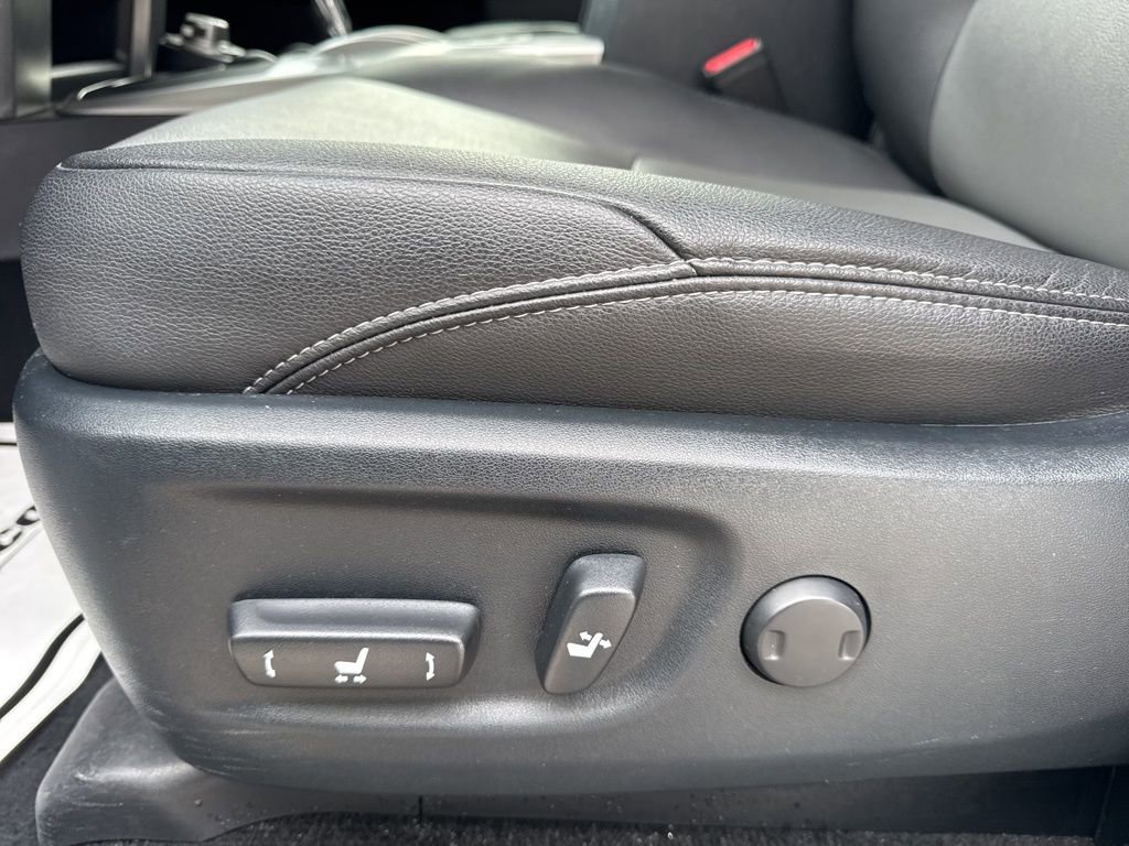 Used 2024 Toyota 4Runner SR5 Premium image 14