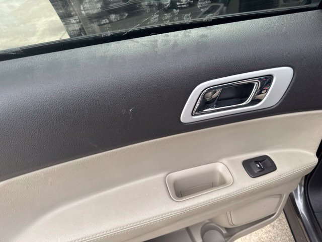 Used 2015 Ford Explorer Limited FWD image 27