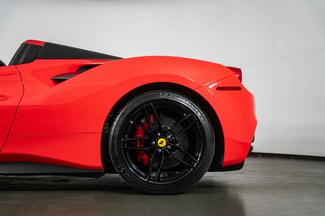 Used 2018 Ferrari 488 Spider RWD image 13