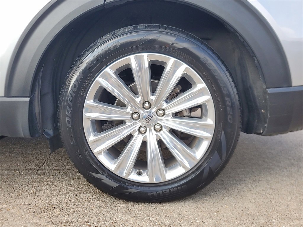 Used 2022 Ford Explorer King Ranch w/ Technology Package image 8