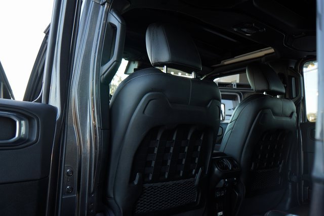 Used 2021 Jeep Wrangler Unlimited Rubicon image 31