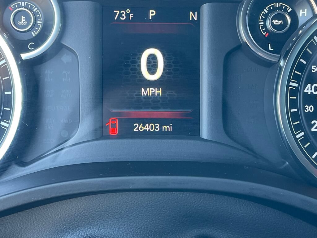 Used 2023 RAM 1500 Big Horn AWD/4WD image 3