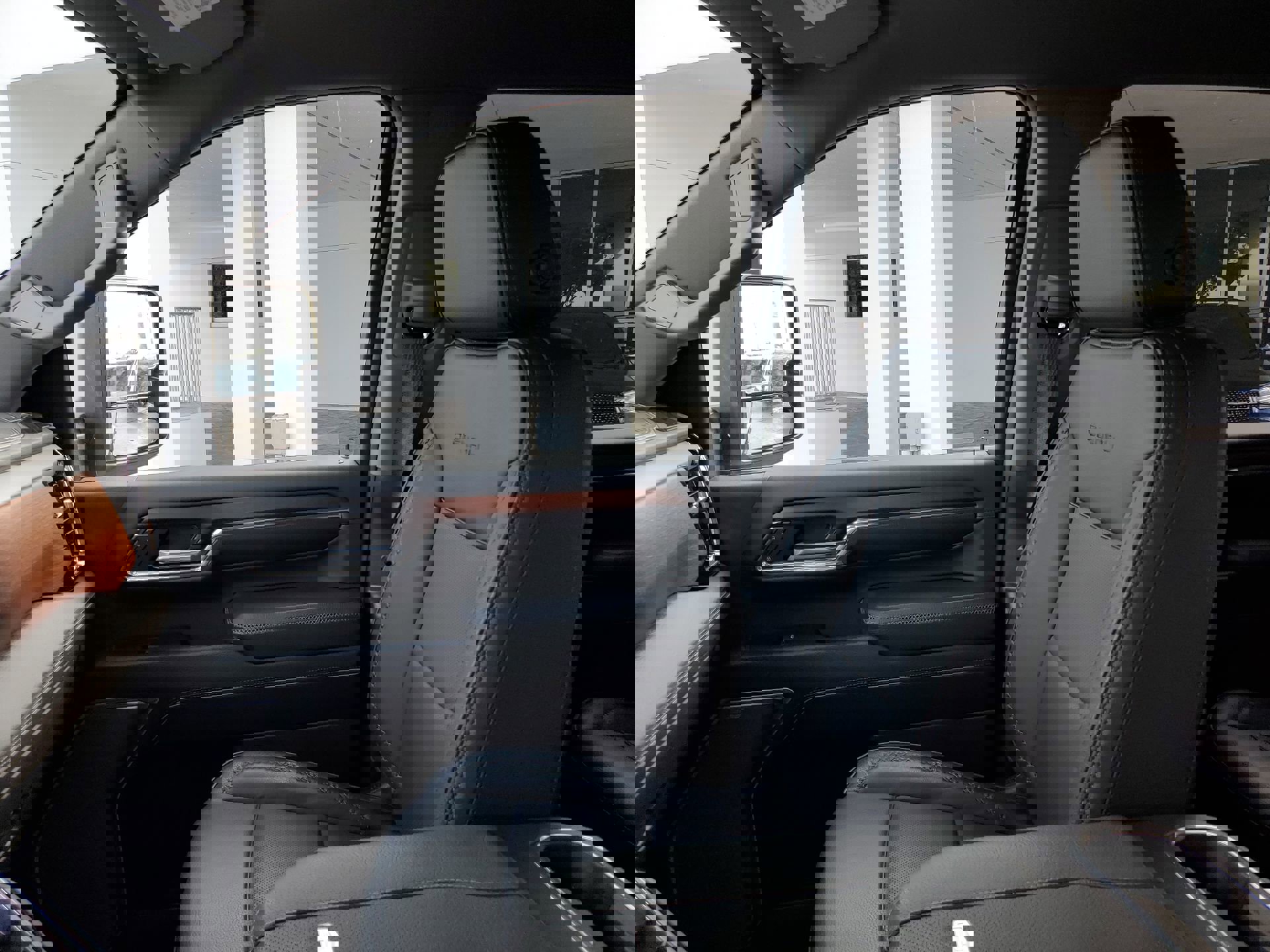 Used 2024 GMC Sierra 3500 Denali image 90