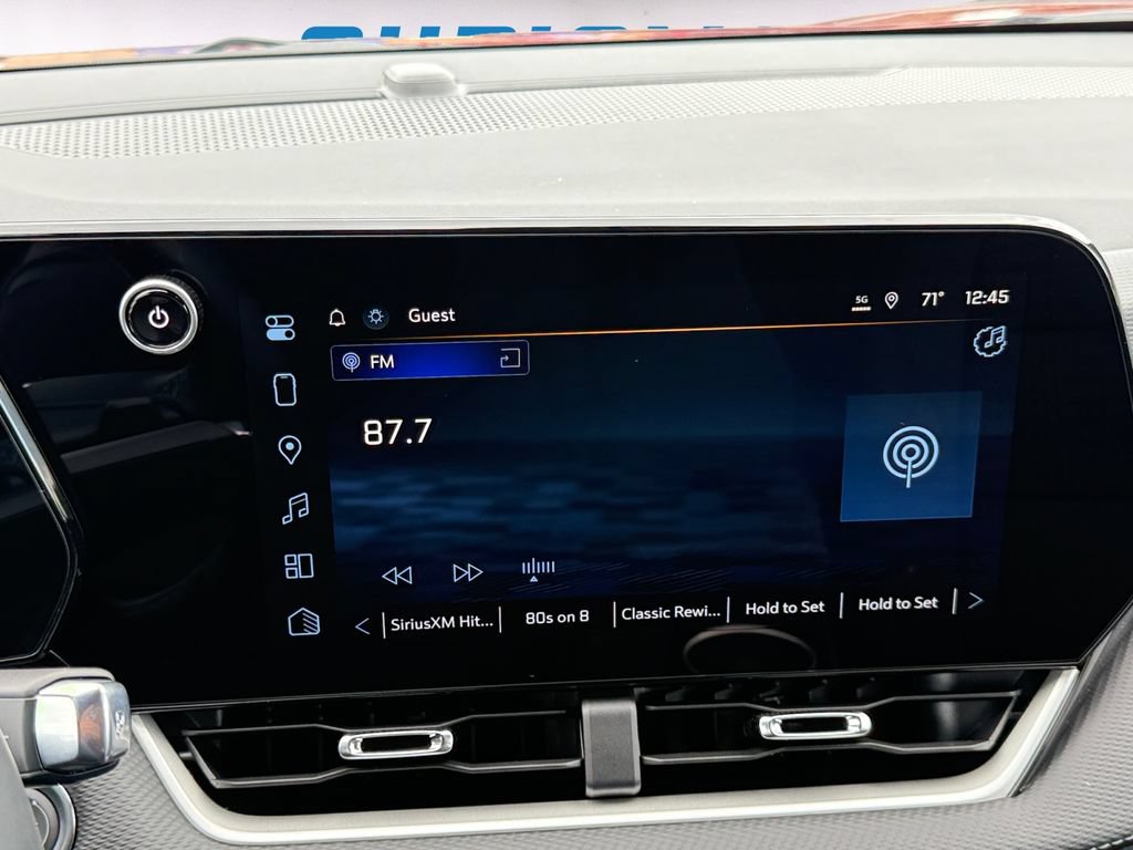 New 2027 Chevrolet Equinox LT w/ Midnight Edition FWD image 14