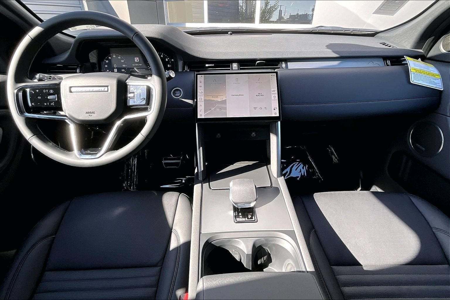 New 2026 Land Rover Discovery Sport Landmark AWD/4WD image 5