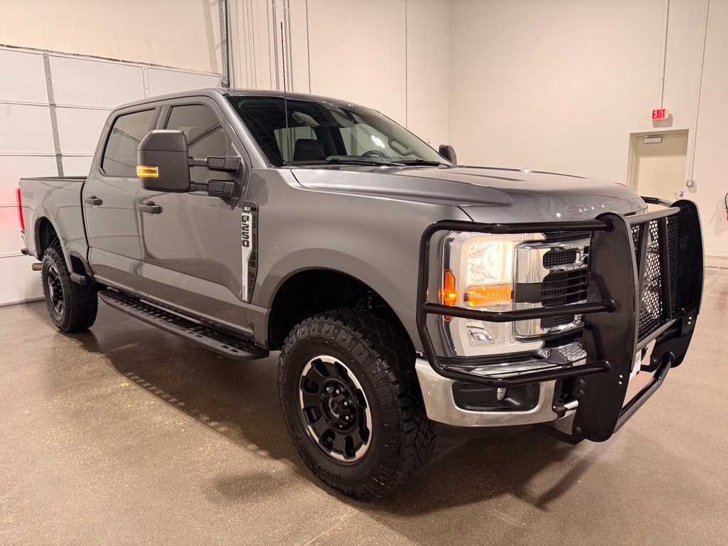 Used 2025 Ford F250 XLT w/ Tremor Off-Road Package AWD/4WD image 3