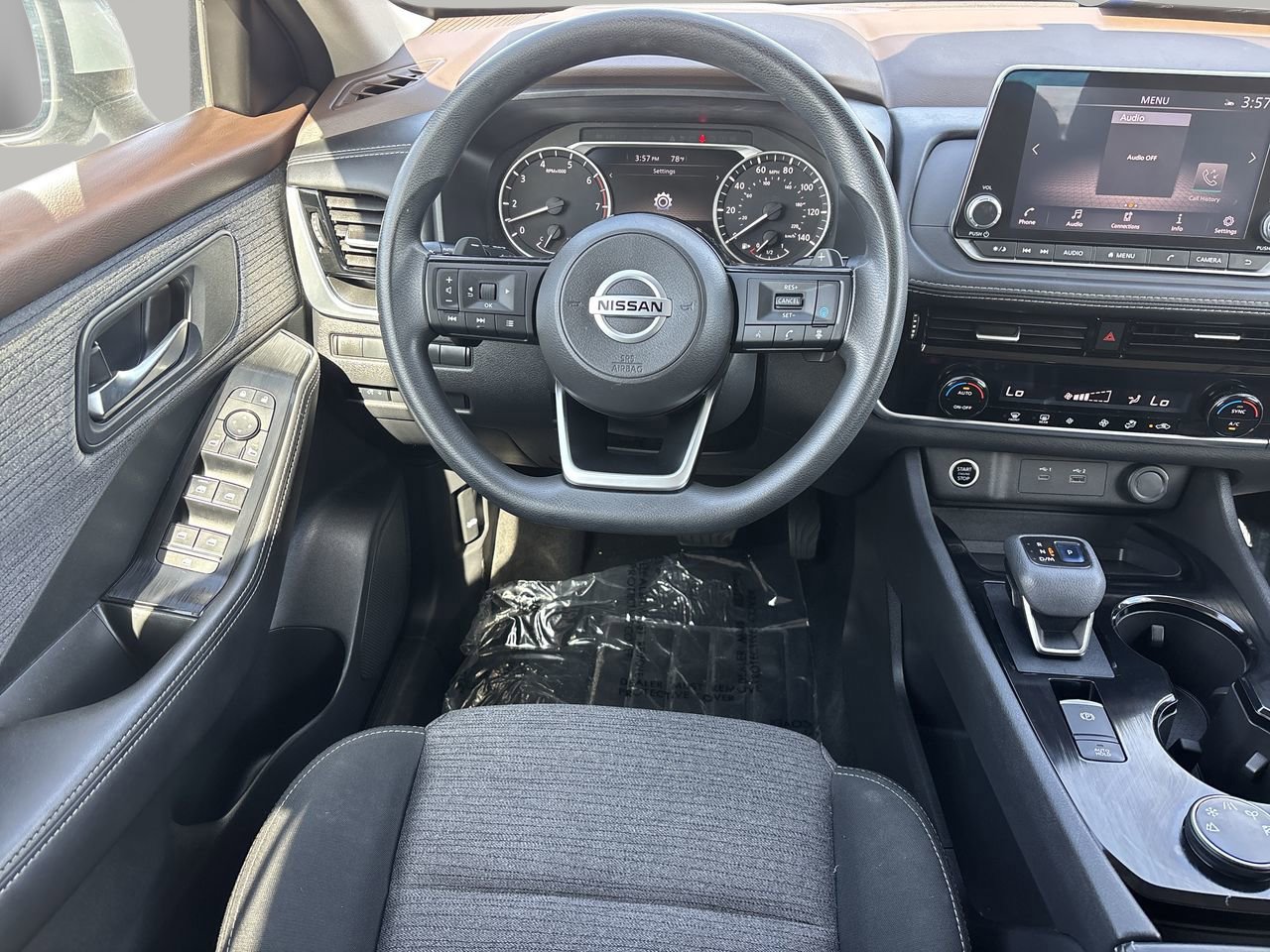 Used 2021 Nissan Rogue SV AWD/4WD image 13