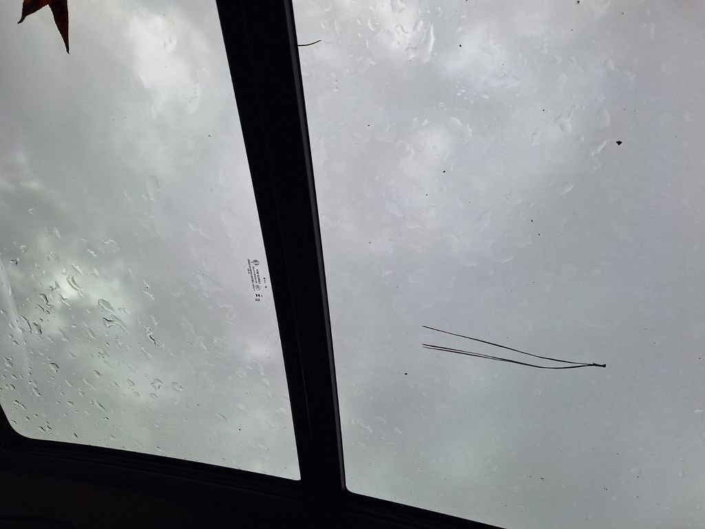 New 2026 Volkswagen Tiguan SE R-Line image 21