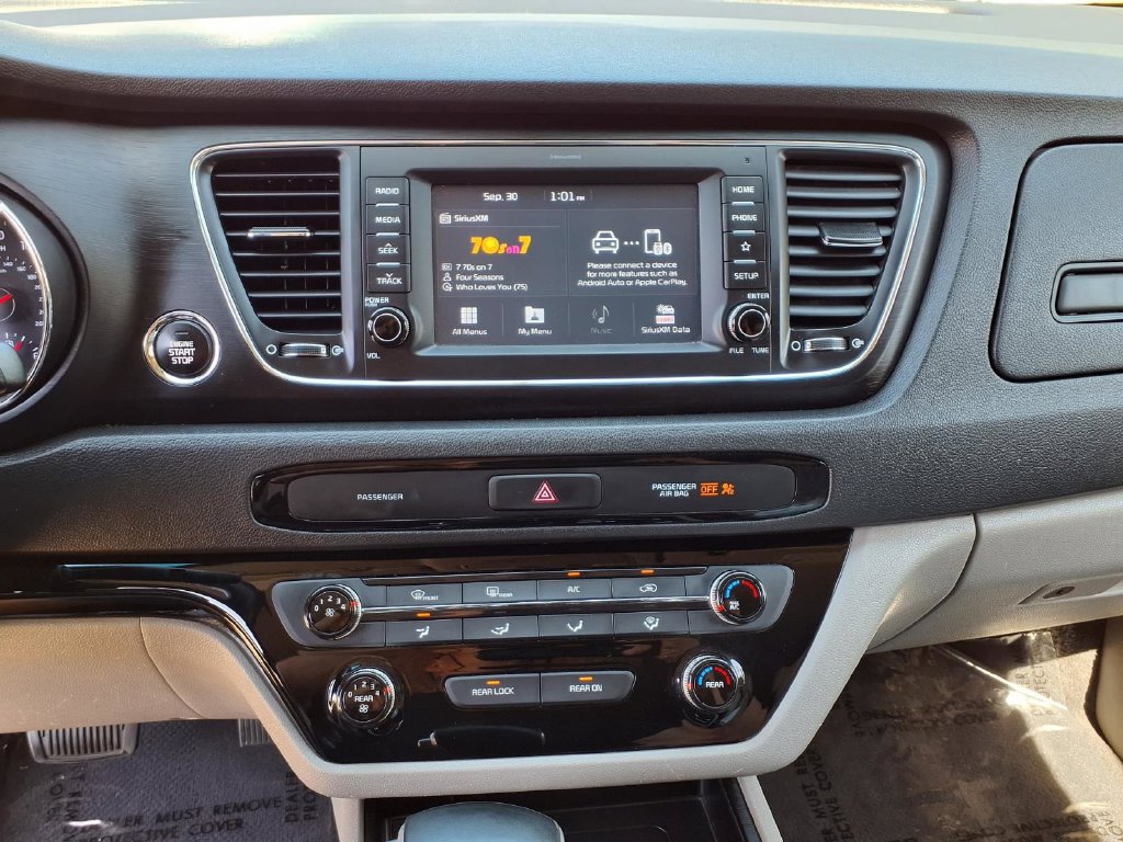 Used 2019 Kia Sedona EX FWD image 23