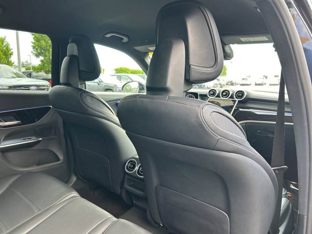 Used 2024 Mercedes-Benz GLC 300 4MATIC image 41