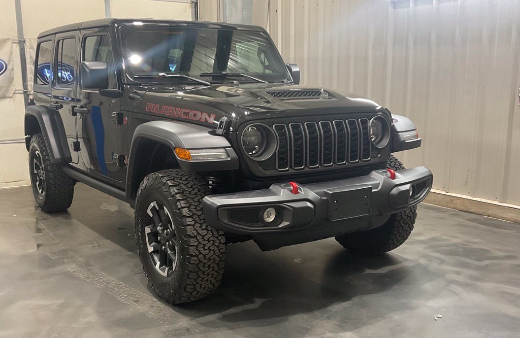 Used 2026 Jeep Wrangler Unlimited Rubicon AWD/4WD image 2