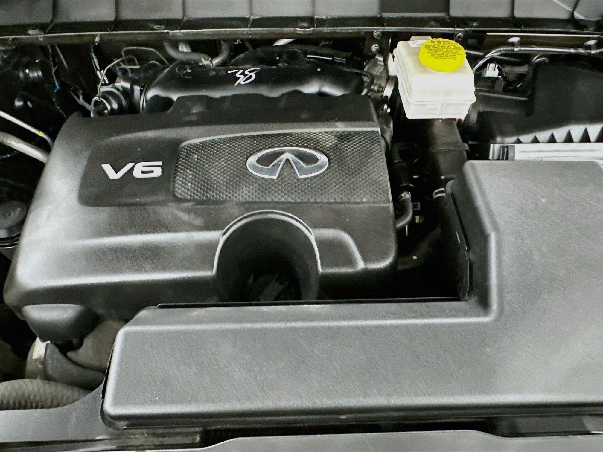 Used 2023 INFINITI QX60 Luxe w/ Performance Audio Package AWD/4WD image 35