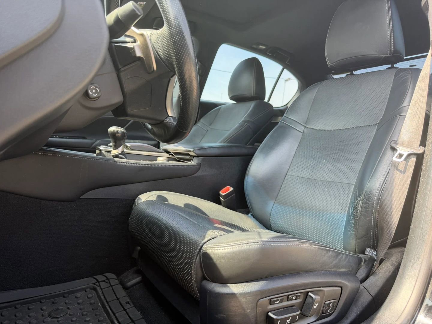 Used 2014 Lexus GS 350 w/ F Sport Package image 10