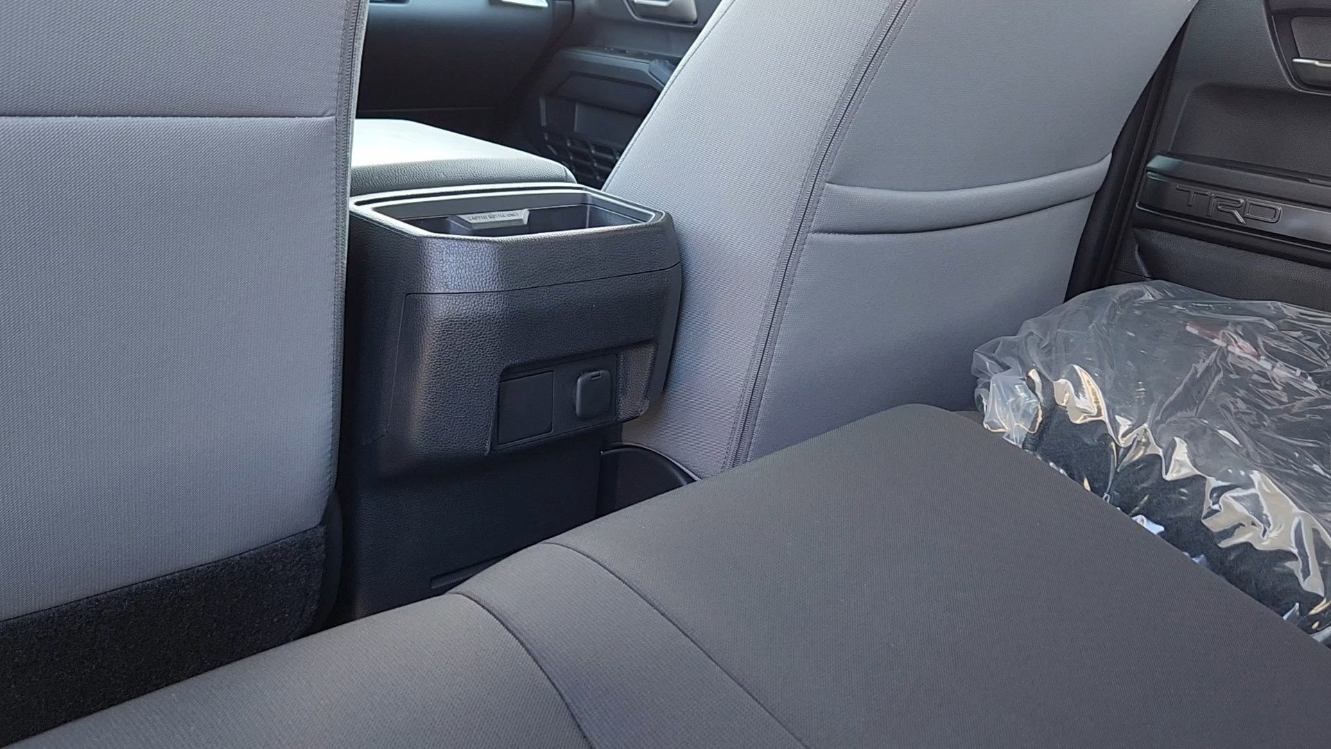 New 2025 Toyota Tacoma TRD Off-Road image 17