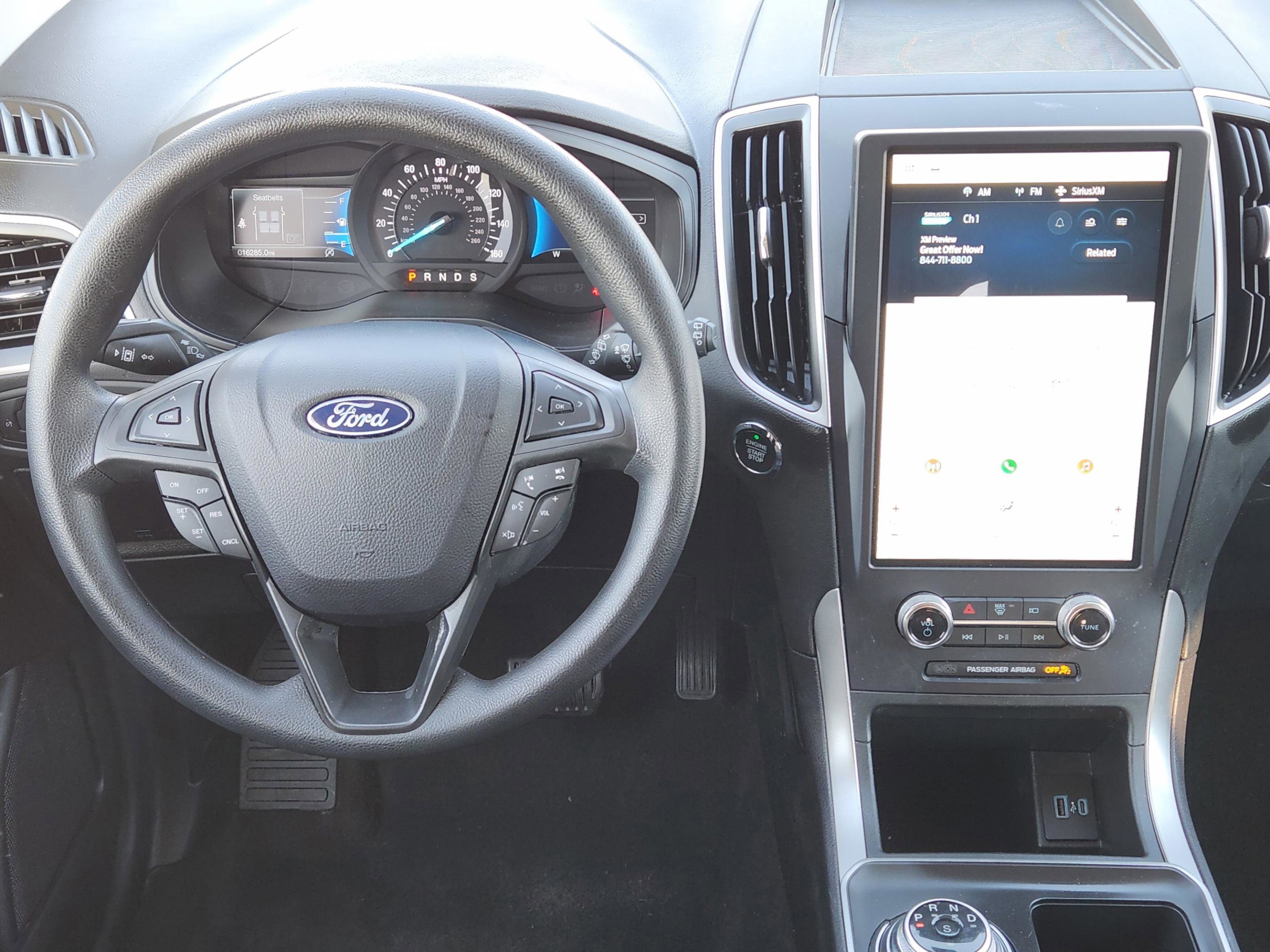 Used 2024 Ford Edge SE image 27