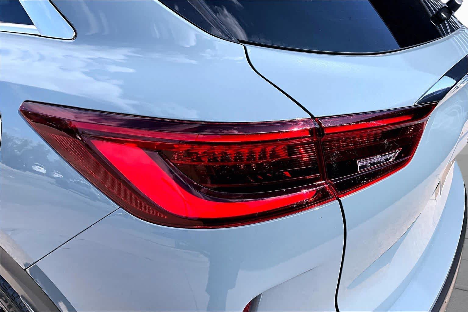 Used 2023 INFINITI QX50 Luxe FWD image 29