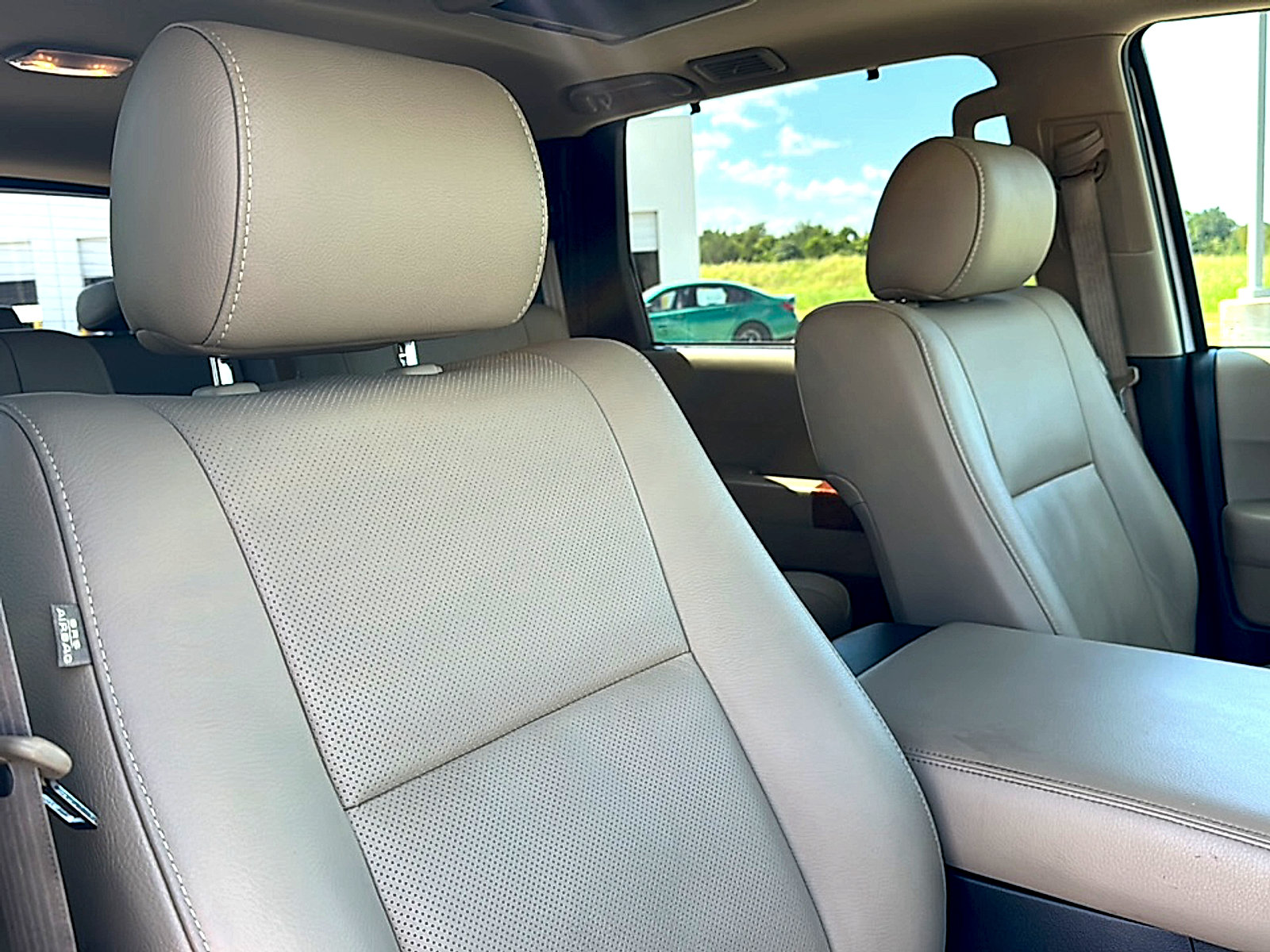 Used 2020 Toyota Sequoia Platinum RWD image 30