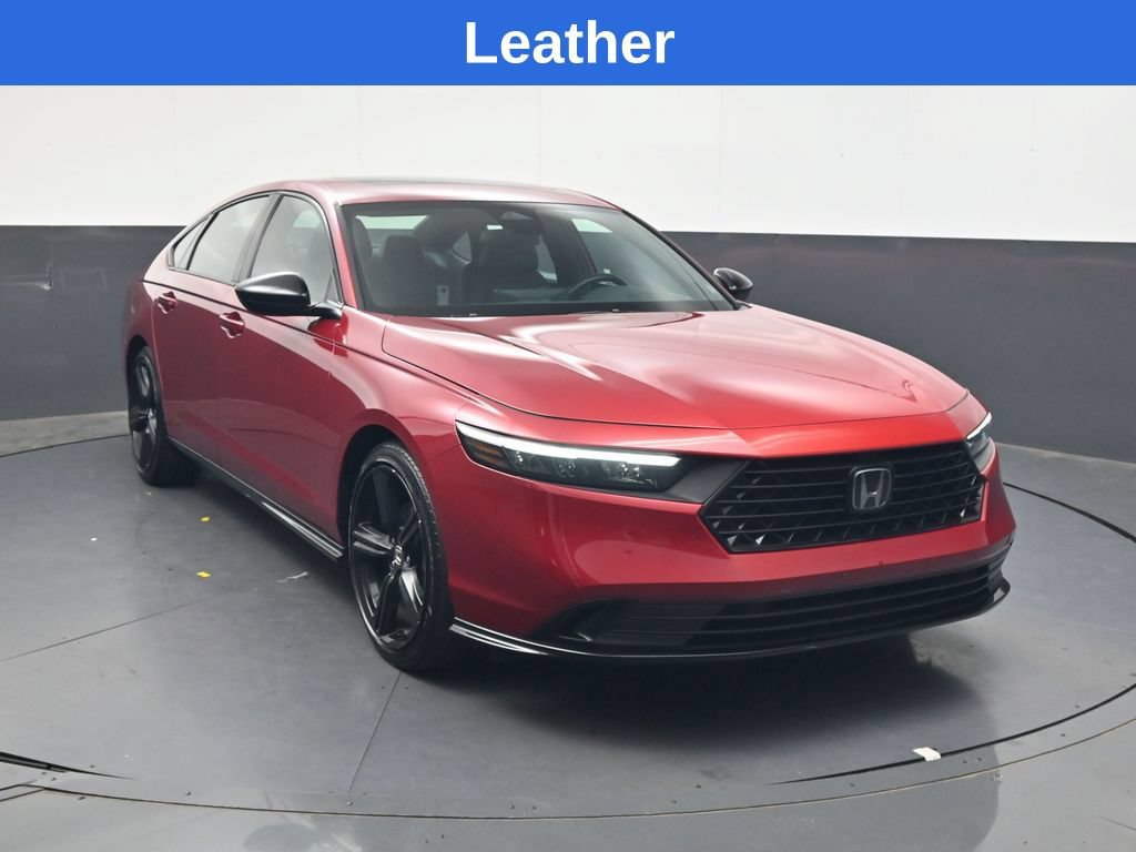 Used 2023 Honda Accord Sport image 2