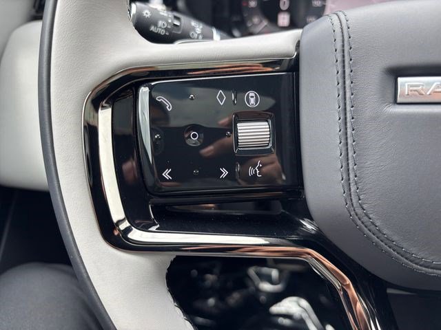 New 2026 Land Rover Range Rover Velar Dynamic SE image 27