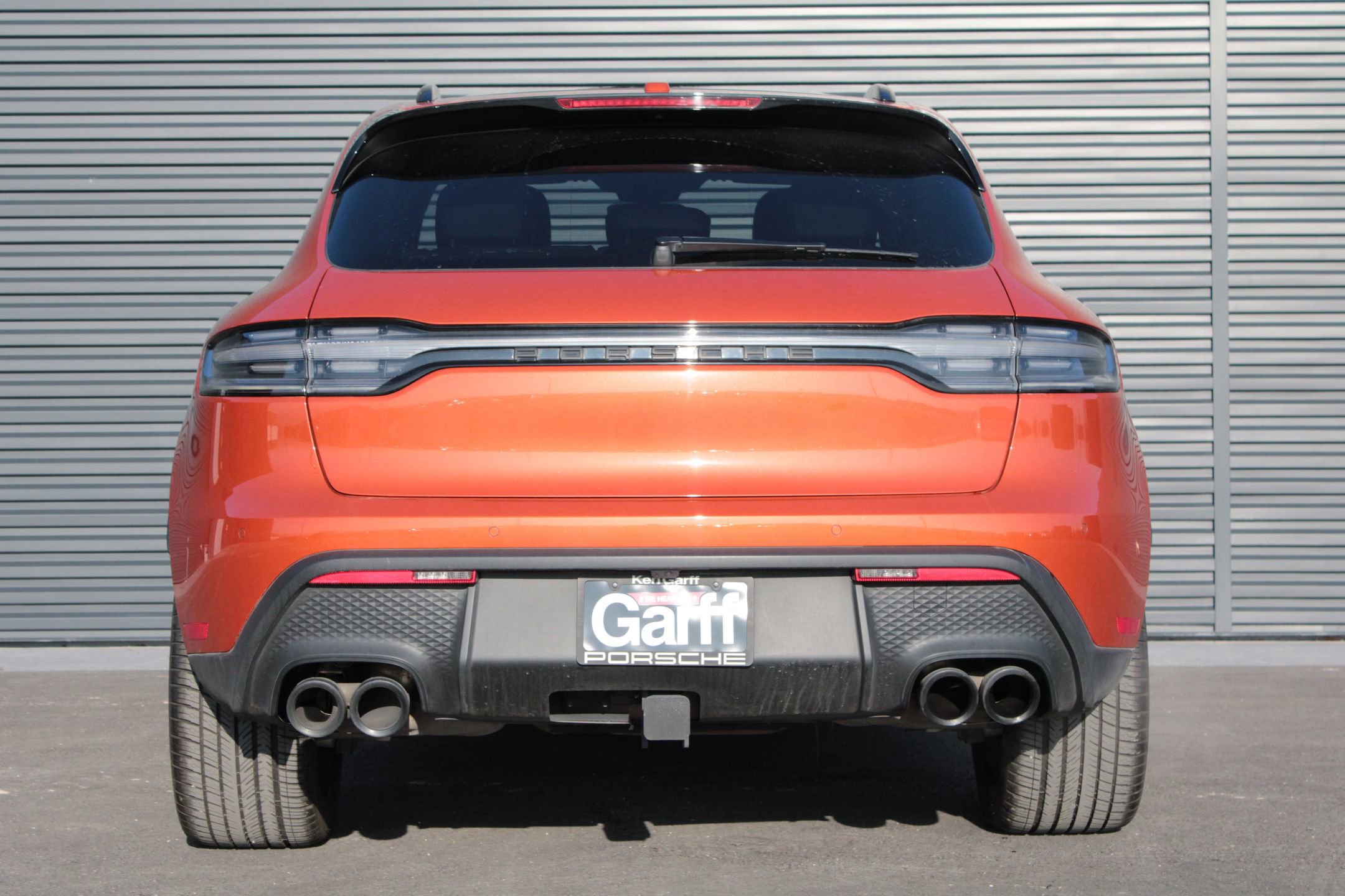 Used 2023 Porsche Macan image 10